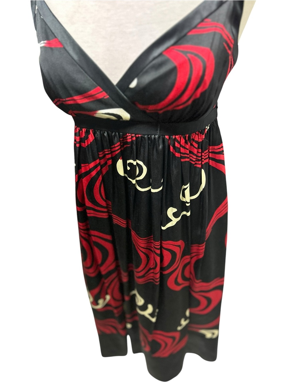 Maggy London black and red silk charmeuse babydoll dress Size 4 - Picture 2 of 12